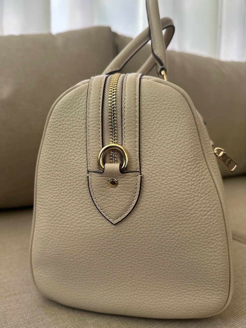 Rowan Large Satchel Bag in Ivory - Picture 3 of 9